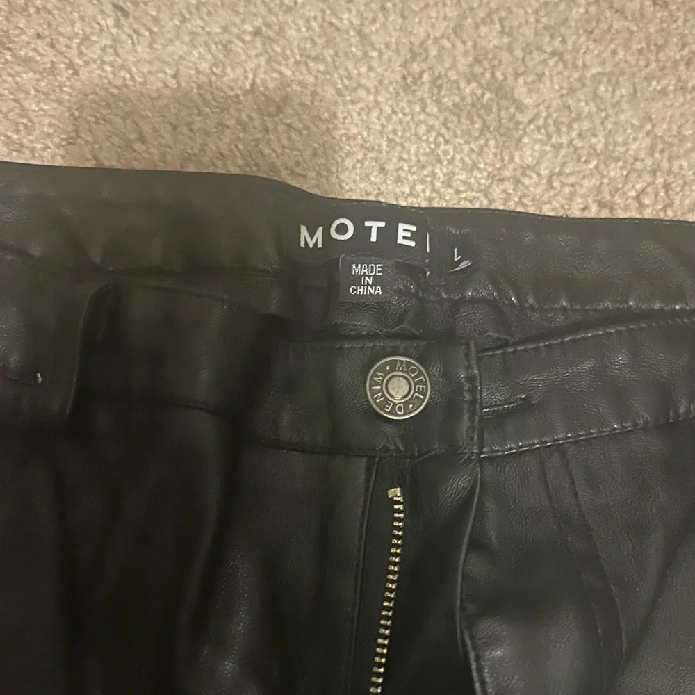 MOTEL ROCKS Leather pants💗 - Picture 2 of 3